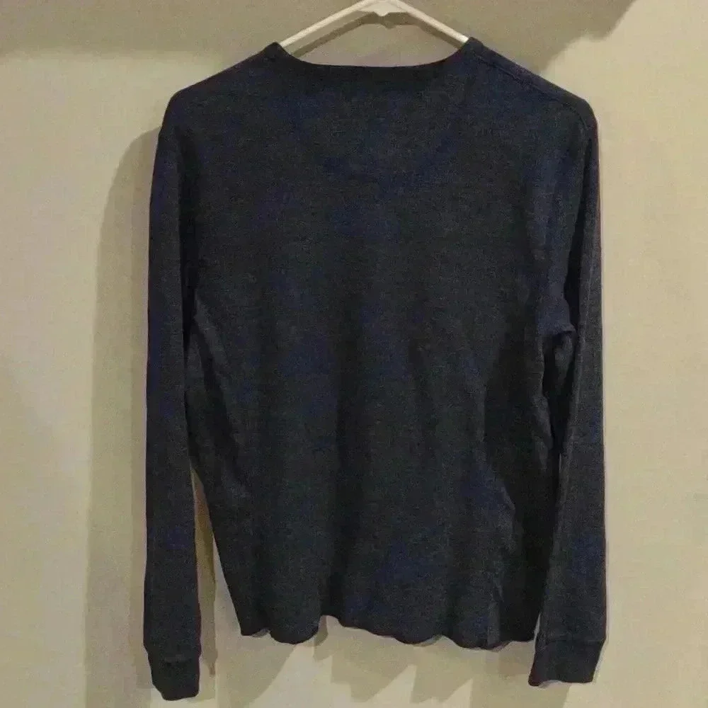 Levi Strauss navy blue long sleeve shirt mens medium‎